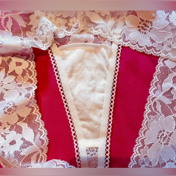 A SET OF 2 VICTORIA’S SECRET THONGS: Large size, Creme and Taupe - Picture 7 of 11